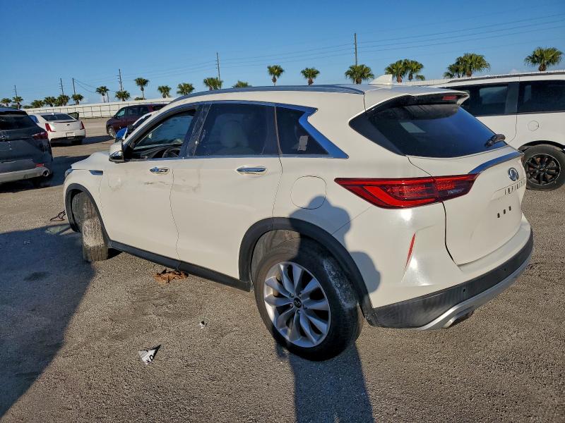 Фото 2 - INFINITI QX50