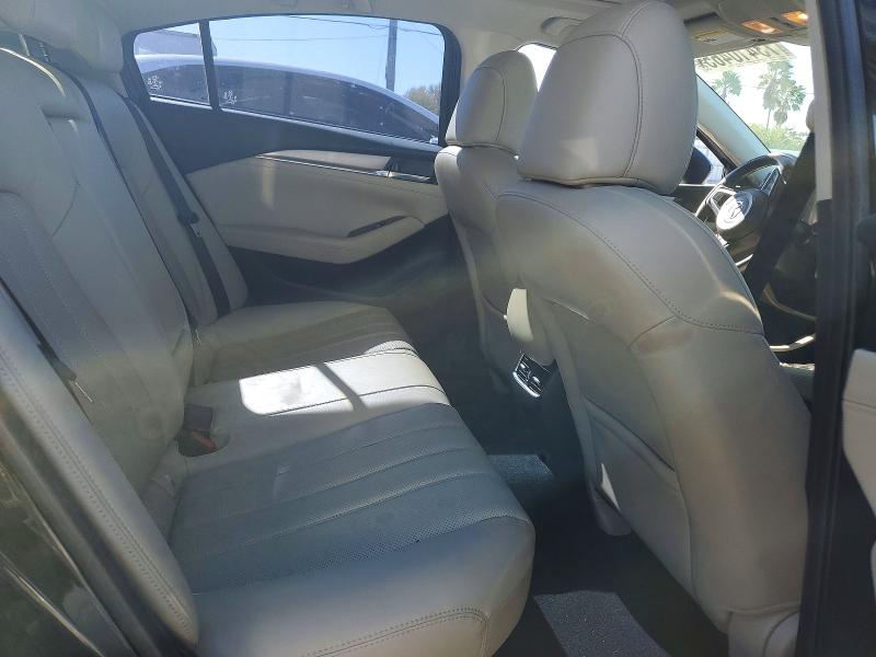 Фото 10 - MAZDA 6