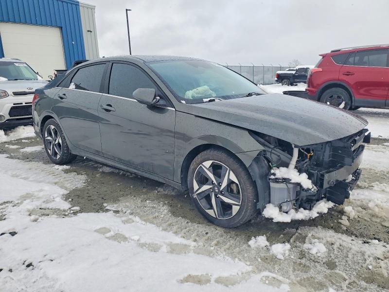 Фото 4 - HYUNDAI ELANTRA