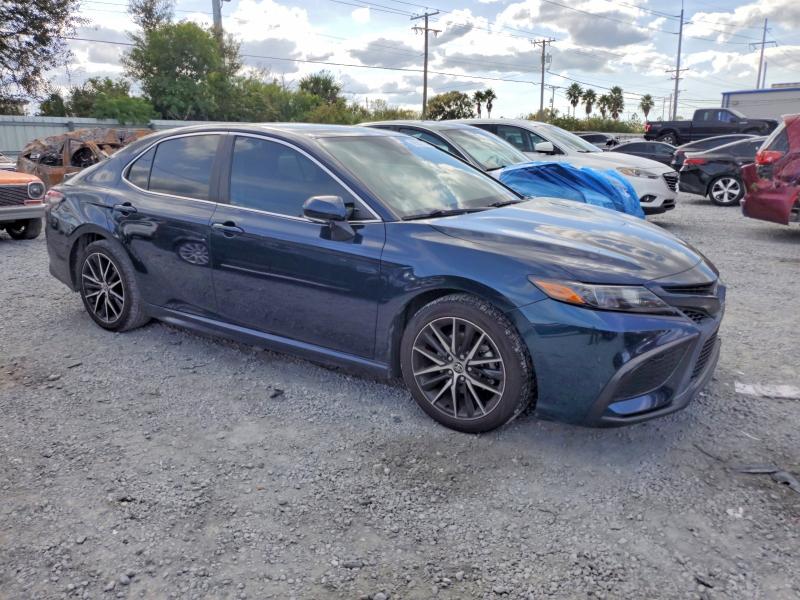 Фото 4 - TOYOTA CAMRY