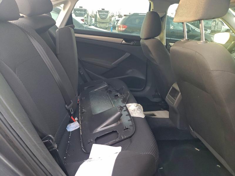 Фото 10 - VOLKSWAGEN PASSAT