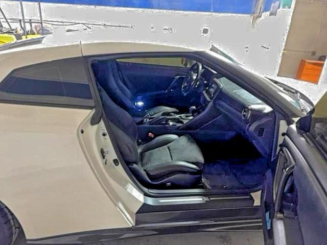 NISSAN GTR 2020 VIN JN1AR5EF7LM100066