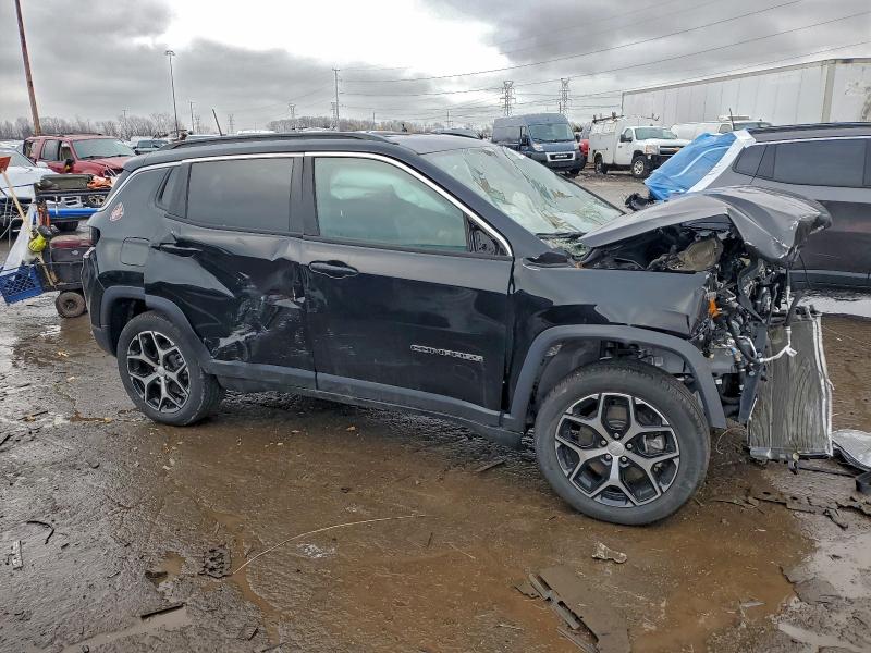 Фото 4 - JEEP COMPASS