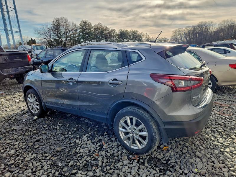 Фото 2 - NISSAN ROGUE