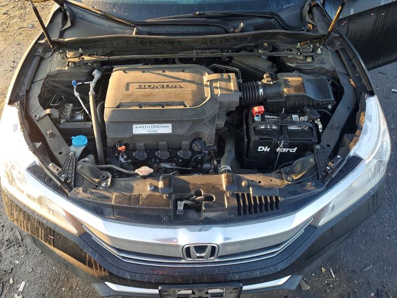 Фото 11 - HONDA ACCORD