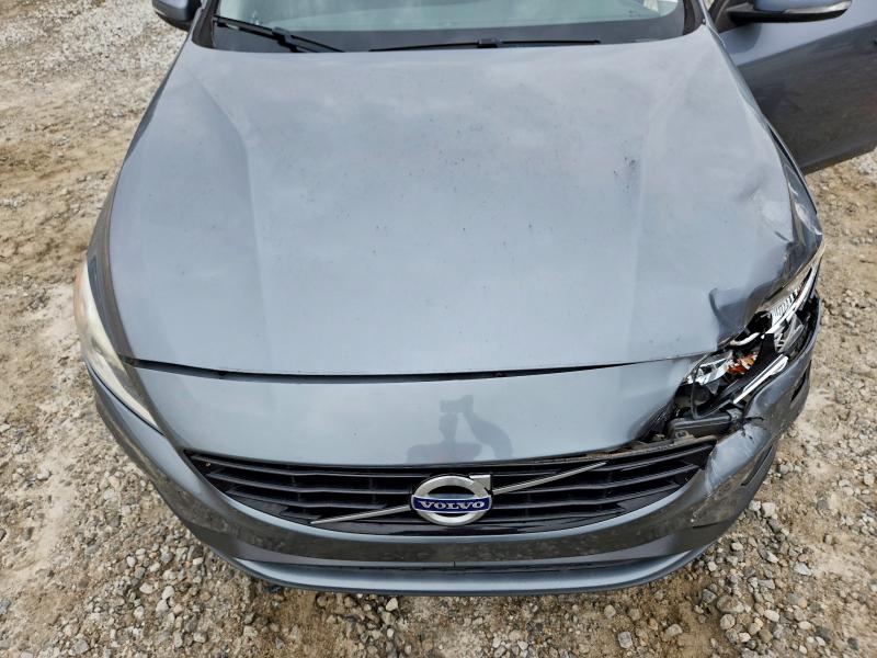 Фото 11 - VOLVO S60