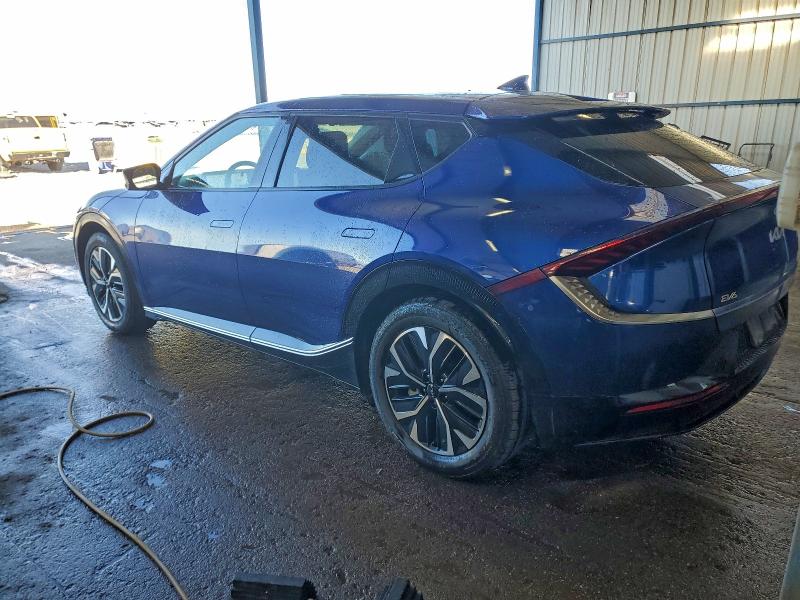 Фото 2 - KIA EV6 LIGHT