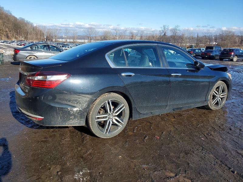 Фото 3 - HONDA ACCORD