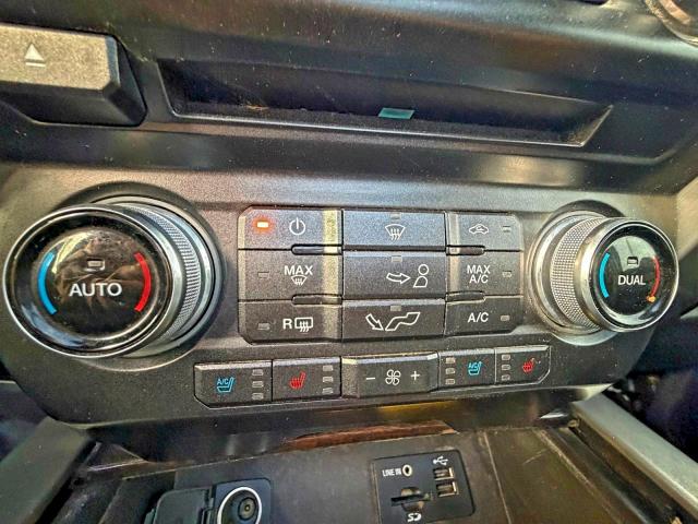 Фото 11 - FORD F-150