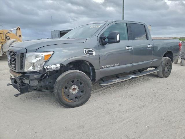 Фото 1 - NISSAN TITAN