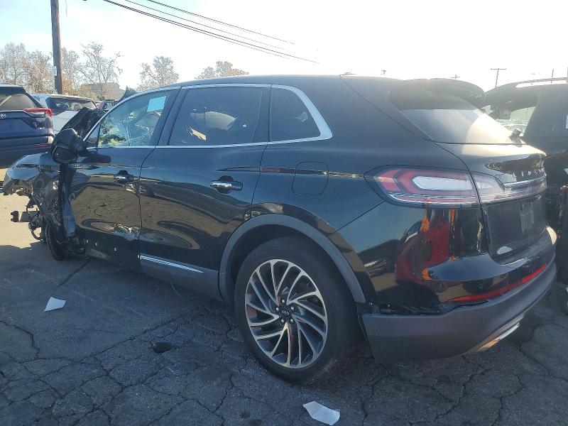 Фото 2 - LINCOLN NAUTILUS