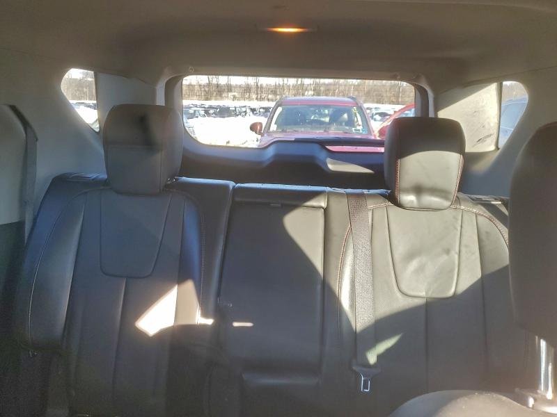 Фото 10 - CHEVROLET EQUINOX