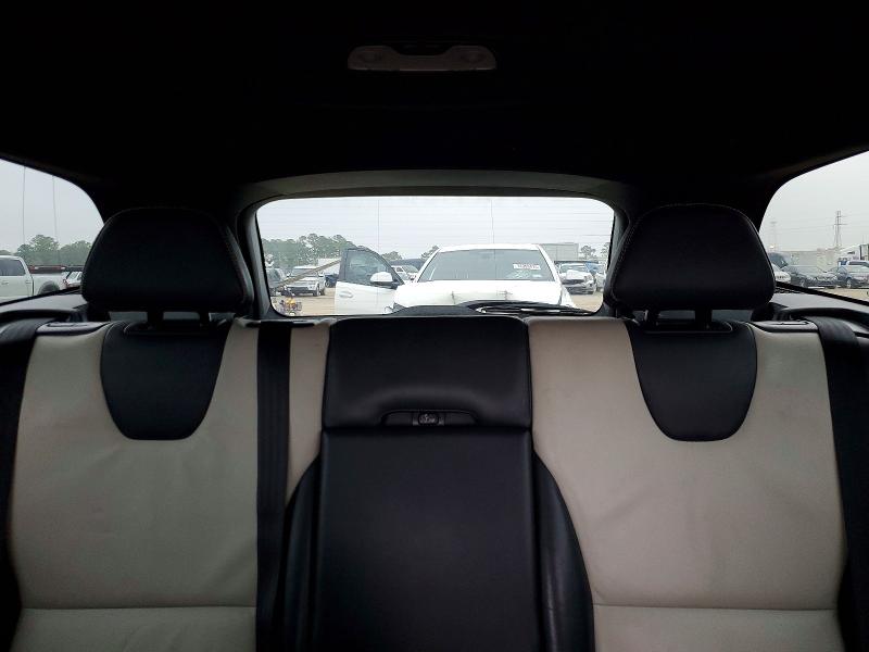 Фото 10 - VOLVO XC60