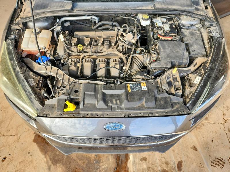 Фото 11 - FORD FOCUS