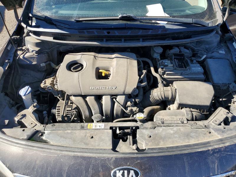 Фото 11 - KIA FORTE