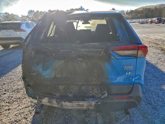 Фото 6 - TOYOTA RAV4