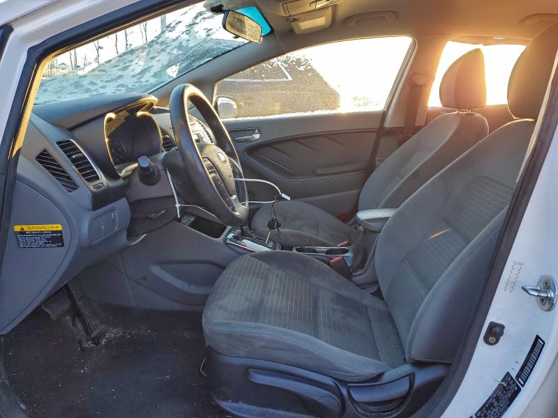 Фото 7 - KIA FORTE