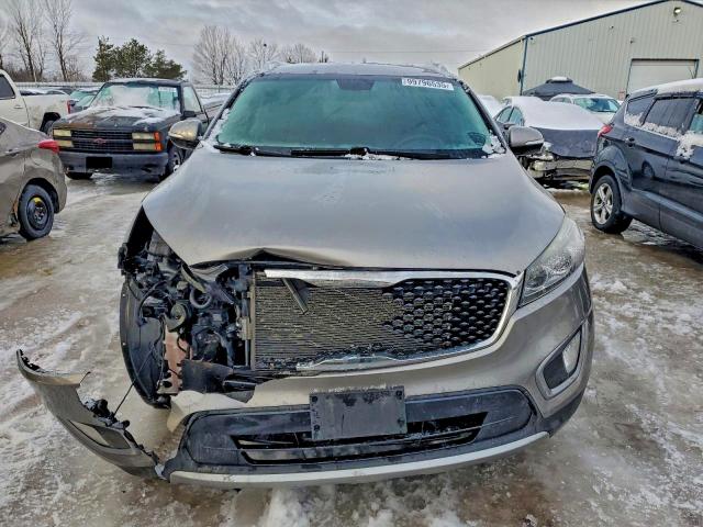 Фото 5 - KIA SORENTO