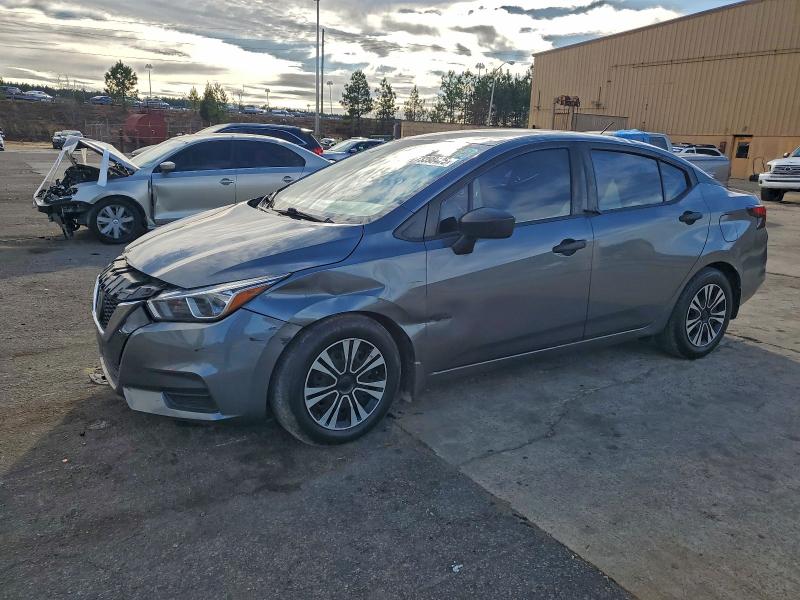 2020 NISSAN VERSA