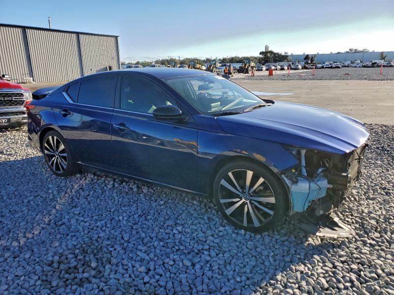 Фото 4 - NISSAN ALTIMA