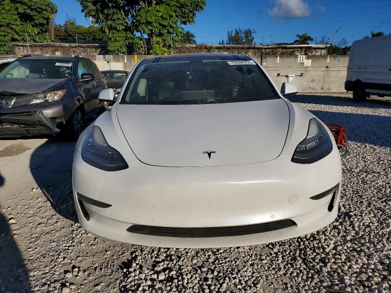 Фото 5 - TESLA MODEL 3