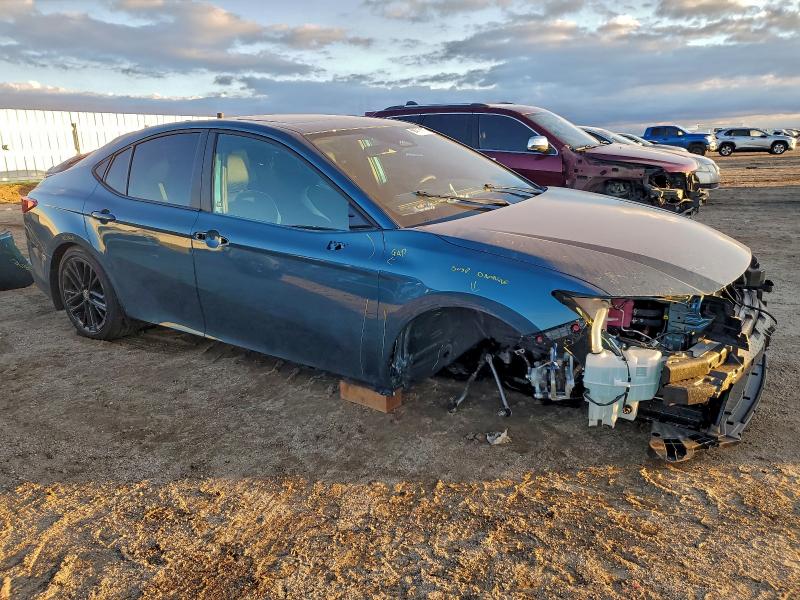 Фото 4 - TOYOTA CAMRY