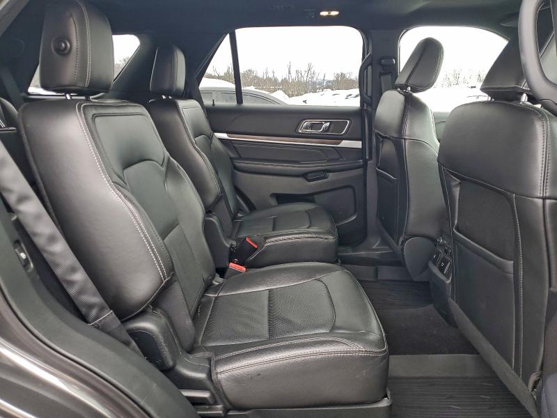 Фото 11 - FORD EXPLORER