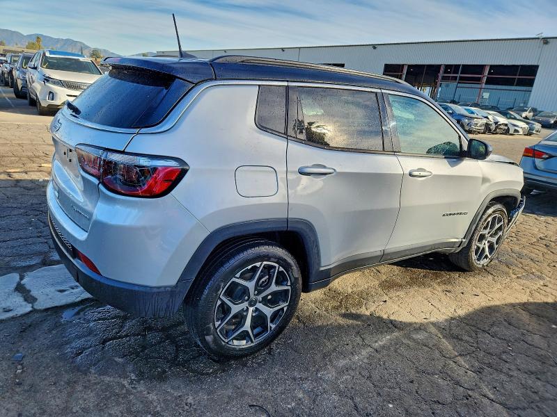 Фото 3 - JEEP COMPASS