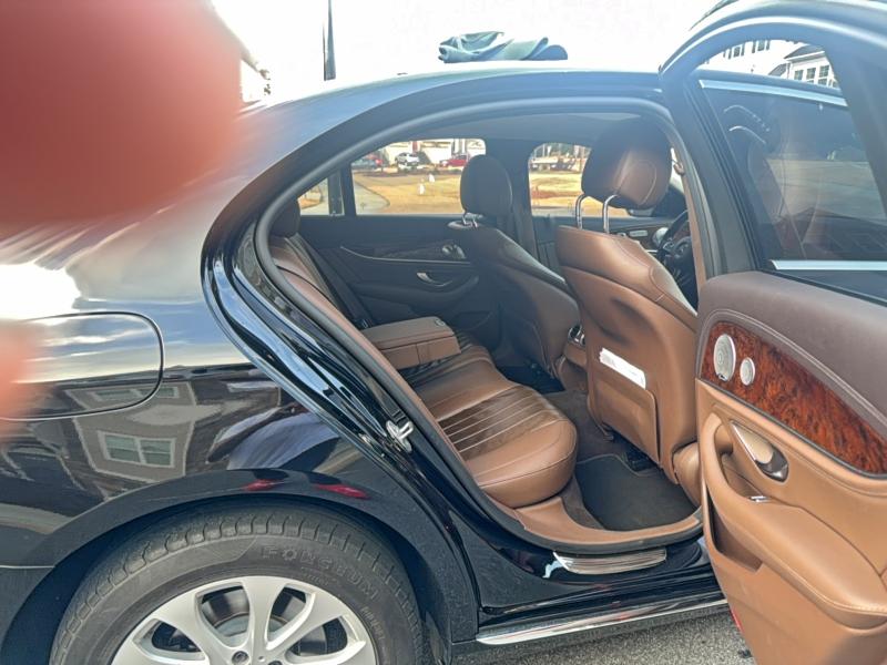 Фото 6 - MERCEDES-BENZ E-CLASS