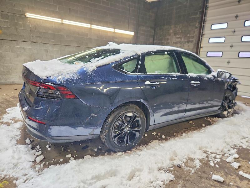 Фото 3 - HONDA ACCORD