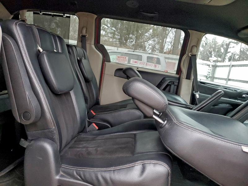 Фото 11 - DODGE CARAVAN