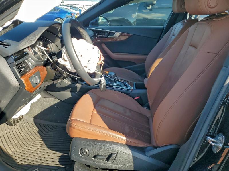 Фото 7 - AUDI A4