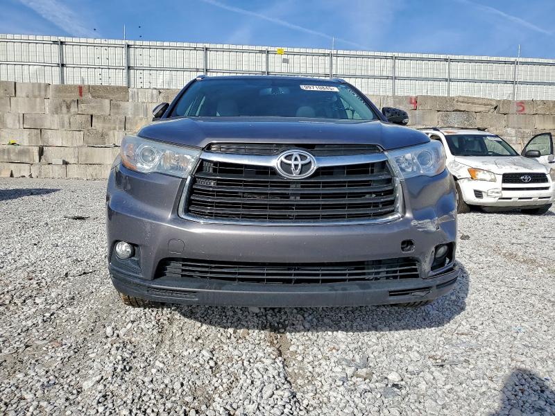 Фото 5 - TOYOTA HIGHLANDER