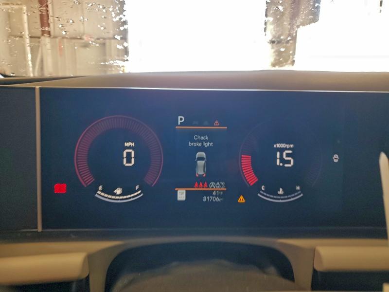 Фото 9 - HYUNDAI TUCSON