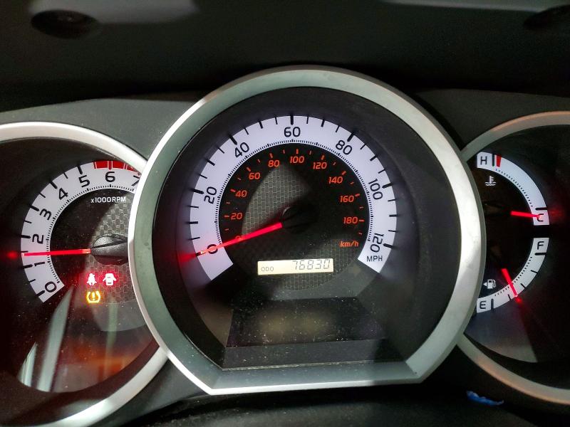 Фото 9 - TOYOTA TACOMA