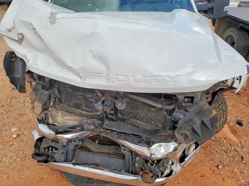 Фото 11 - FORD F350