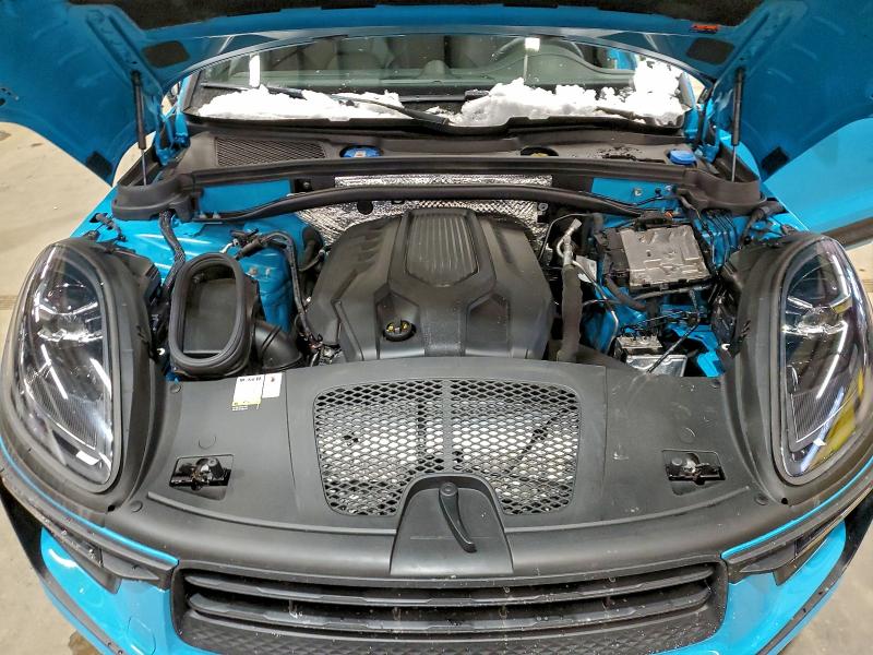 Фото 12 - PORSCHE MACAN