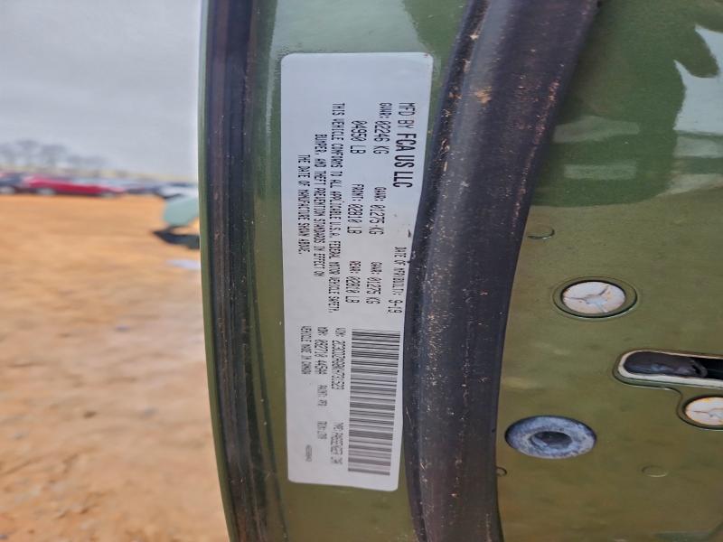 Фото 12 - DODGE CHALLENGER