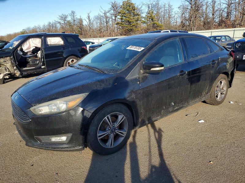 Фото 1 - FORD FOCUS