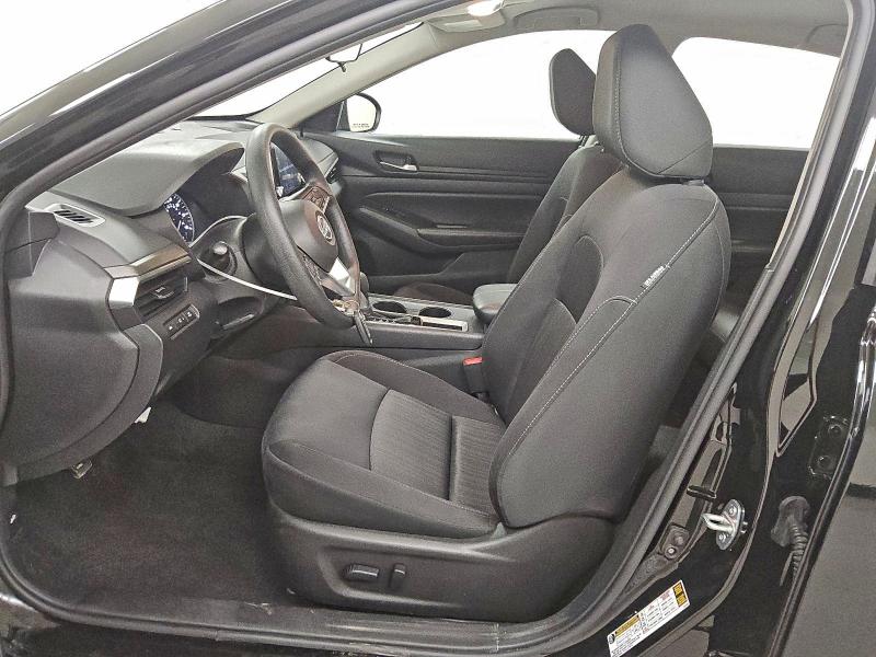 Фото 7 - NISSAN ALTIMA