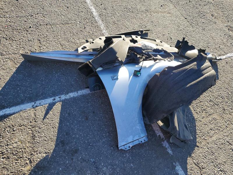 Фото 12 - LEXUS IS