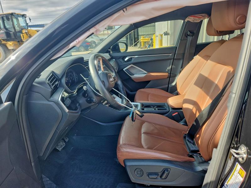 Фото 7 - AUDI Q3