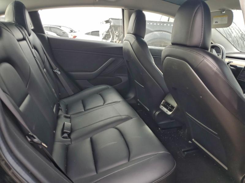 Фото 10 - TESLA MODEL 3