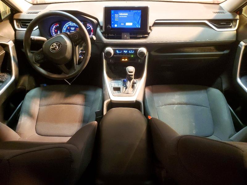 Фото 8 - TOYOTA RAV4