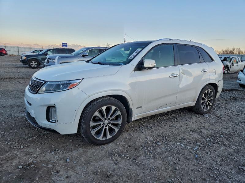 Фото 1 - KIA SORENTO