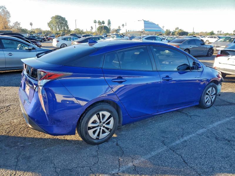 Фото 3 - TOYOTA PRIUS