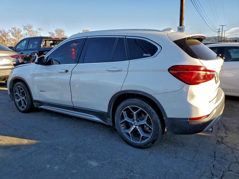 Фото 2 - BMW X1