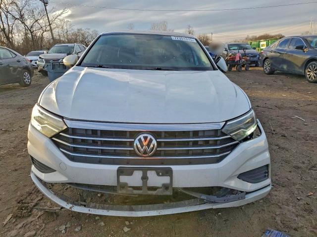 Фото 5 - VOLKSWAGEN JETTA