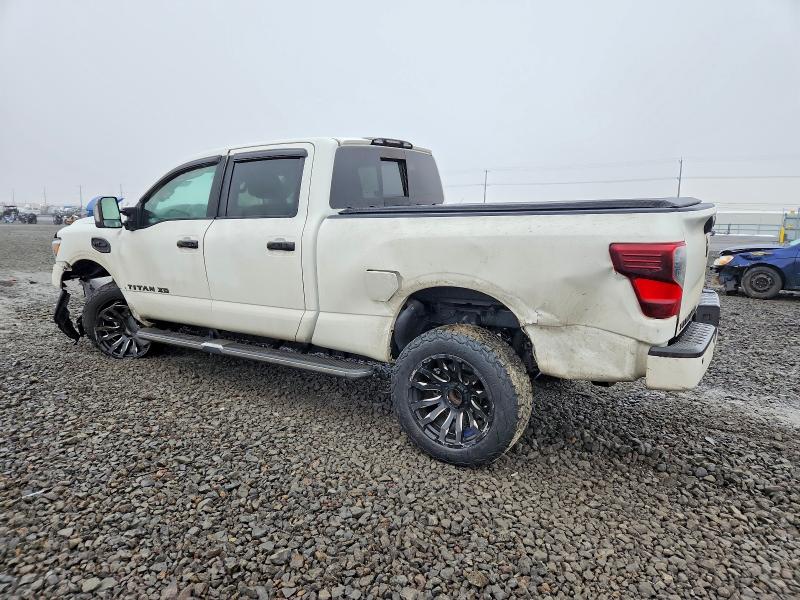 Фото 2 - NISSAN TITAN