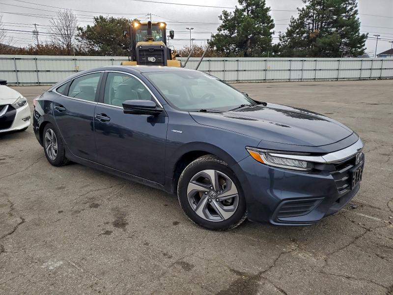 Фото 4 - HONDA INSIGHT